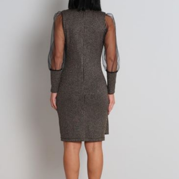 Dresses - Picture 2 of 2